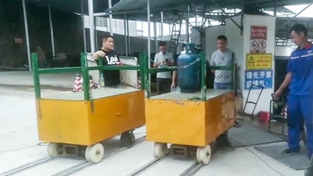 防爆電 機(jī)應(yīng)用于液化氣站軌道運(yùn)輸車(chē)案例